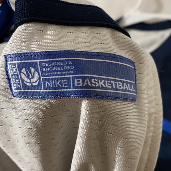 Nike Reversible Basketball 🏀 Jersey - Picture 3 of 4
